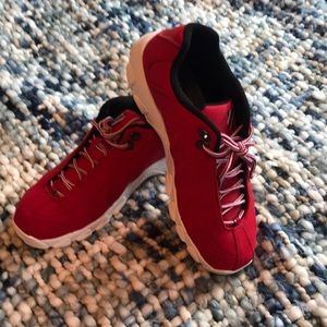 Men’s size 10 K-Swiss Shock Springs!